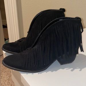 Women’s fringe booties size 9.5
